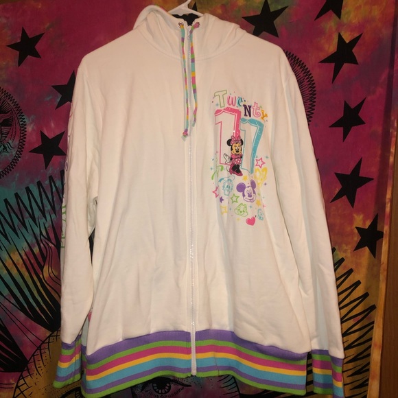 SOLD ON MER-CARI - Picture 3 of 12